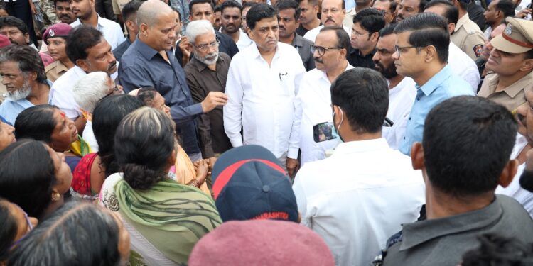 आपत्तीग्रस्तांना मदत व पुनर्वसनाची कार्यवाही तत्परतेने करणार : पालकमंत्री अतुल सावे