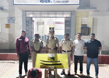 नांदेड पोलिसांचे ऑपरेशन क्रॅक डाऊन भाग्यनगर गुन्हे शोध पथकाकडून अवैध शस्त्रे जप्त दोन आरोपी जेरबंद