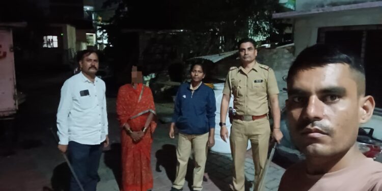 नांदेड पोलिसांचा गुन्हेगारांवर सर्जिकल स्ट्राईक रात्रीच्या कोंबिंग ऑपरेशनमध्ये अनेक सराईत गुन्हेगार जेरबंद