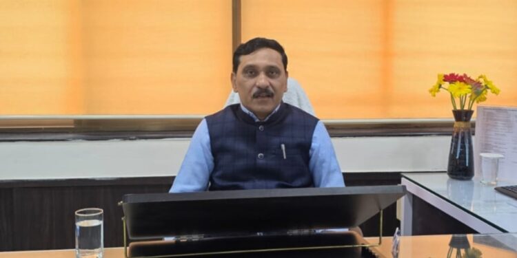 निवासी उपजिल्हाधिकारी किरण आंबेकर सर यांच्या वाढदिवसानिमित्त नांदेड जिल्ह्यातील १६ तालुक्यांतून शुभेच्छांचा वर्षाव