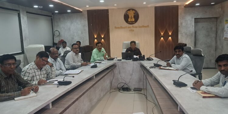 नांदेडमध्ये वाळूचा धमाका शासकीय डेपोतील रेतीसाठ्याचा १९ जून रोजी जाहीर लिलाव