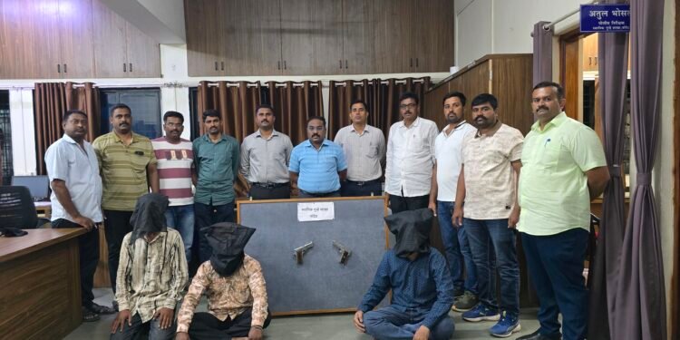 नांदेडमध्ये स्थानिक गुन्हे शाखेची मोठी कारवाई दोन गावठी पिस्तूल जप्त तीन आरोपींना बेड्या