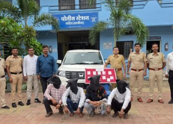 नांदेड ग्रामीण पोलिसांची धडक कारवाई प्रेगा गॅबलीन या प्रतिबंधित गोळ्यांसह १२ लाखांचा मुद्देमाल जप्त ४ आरोपी गजाआड
