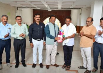 महाराष्ट्रातील अकृषिक विद्यापीठांमध्ये एकमेव स्थान न्यूयॉर्क येथील आंतरराष्ट्रीय परिषदेत सन्मानाचे निमंत्रण