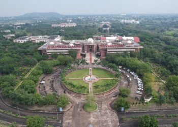 स्वामी रामानंद तीर्थ मराठवाडा विद्यापीठाची राष्ट्रीय हरित विद्यापीठ क्रमवारीत देशात १२ वी रँकिंग महाराष्ट्रातील एकमेव