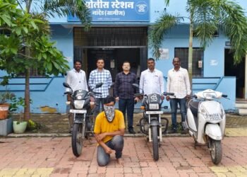 नांदेड ग्रामीण पोलिसांची धडक कारवाई अट्टल चोरट्याला अटक १ लाख २० हजार रुपयांच्या ३ दुचाकी जप्त