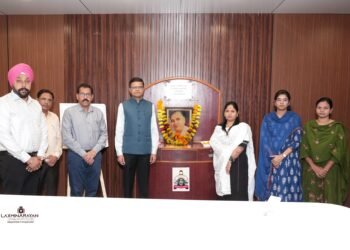स्वातंत्र्यसेनानी क्रांतीसिंह नाना पाटील यांना मनपात अभिवादन अवयवदानाचा घेतला संकल्प
