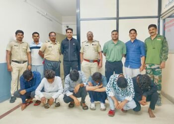 नांदेड पोलिसांचे रात्रभर धाडसत्र काँम्बिंग ऑपरेशन राबवून सराईत गुन्हेगारांवर मोठी कारवाई