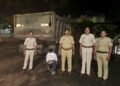 मुखेड पोलिसांची नरसी-मुखेड रस्त्यावर मोठी कारवाई ४०.२५ लाखांचा मुद्देमाल जप्त