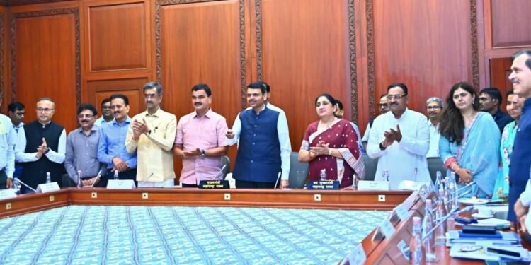 पुण्यश्लोक अहिल्यादेवी होळकर शेतकरी कर्जमुक्ती योजनेच्या लाभ वितरणास प्रारंभ ६.२२ लाख शेतकऱ्यांना ५०२८ कोटींचे वाटप