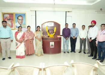 क्रांतिसूर्य आद्यक्रांतिकारक राजे उमाजी नाईक यांना नांदेड महानगरपालिकेत अभिवादन