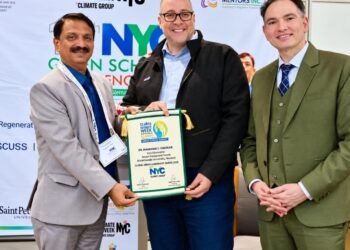 स्वामी रामानंद तीर्थ मराठवाडा विद्यापीठाचे कुलगुरू डॉ. मनोहर चासकर यांना ग्लोबल ग्रीन लीडरशिप अवॉर्ड जाहीर