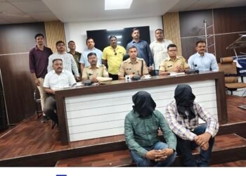 बनावट कागदपत्रांच्या आधारे एकाच जमिनीची परस्पर वारंवार विक्री करून कोट्यवधी रुपयांना गंडा